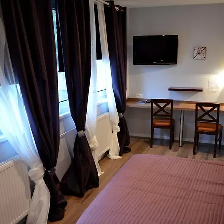 Restaurant La Couronne Hotell Roppenheim