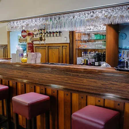 Restaurant La Couronne Hotell Roppenheim