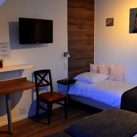 Отель Restaurant La Couronne