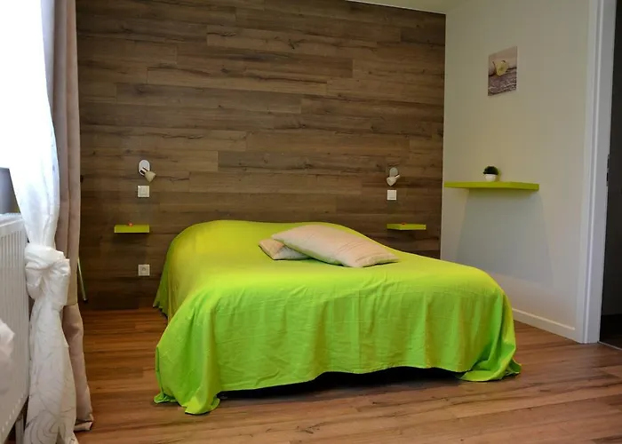 Отель Restaurant La Couronne 2*